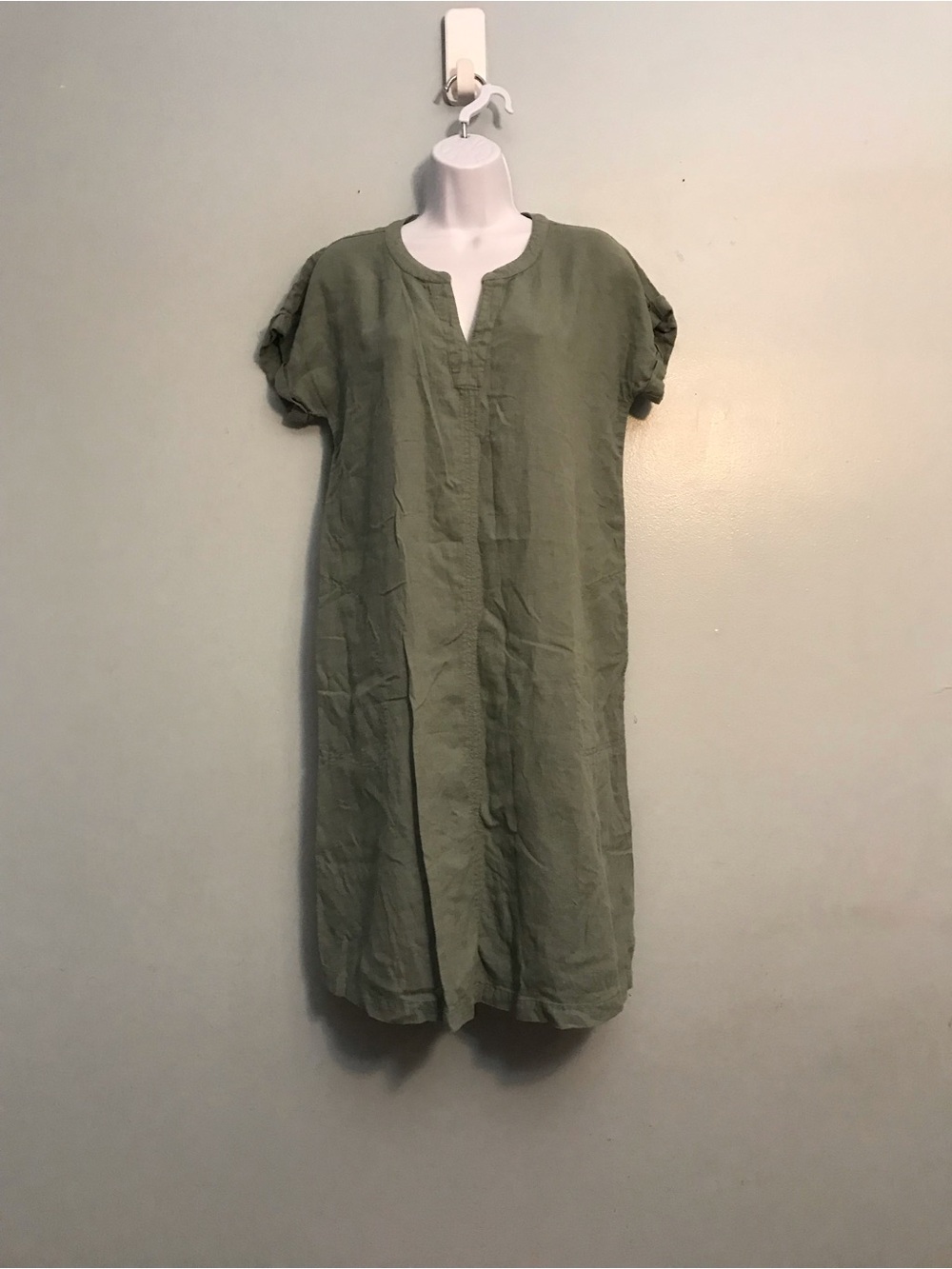J Jill Olive Green Short-Sleeve Linen Shift Dress